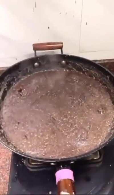 Cookin up some lovely grum grum 