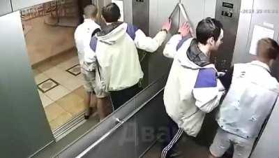 WCGW messing with a mirror