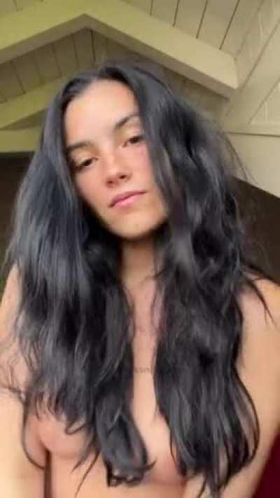 Have you ever tasted a Italian girl🇮🇹