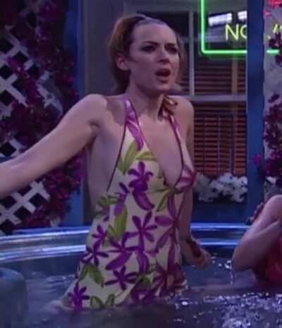 Hot swimsuit on Saturday night live