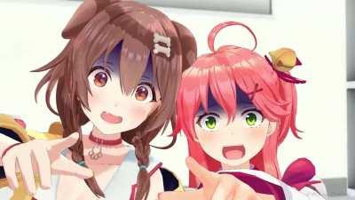 Miko x Korone playing spooky games in a nutshell