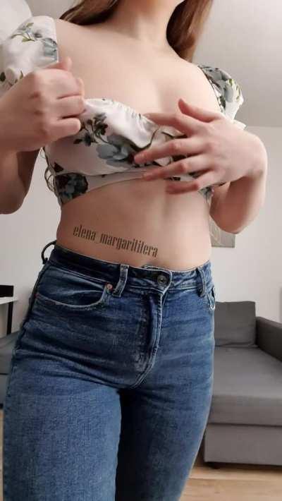 look whats hiding under my cute top