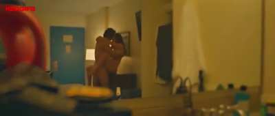 Melissa Benoist, The Waterfront season 1 episode 2 (2025)