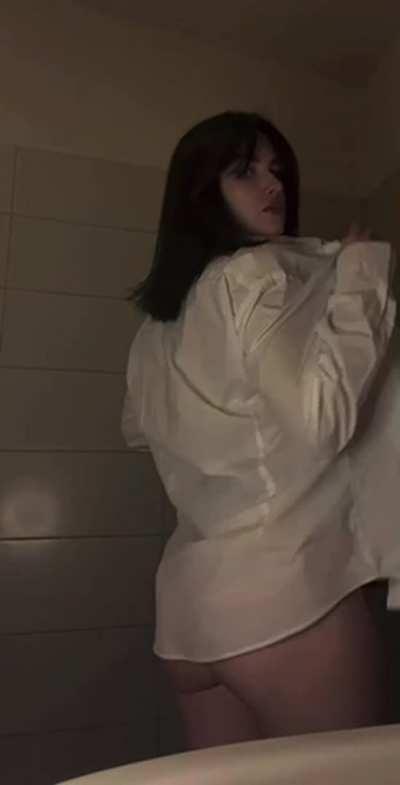 Last chance for FREE SUB 12 MONTHS FREE! 🎁Take my wet pussy daddy! Cock rates, custom video and photo! JOI, SPH, AND MORE MORE!! 🤤😋 Link IN BIO and comments 👇 Your sexy teacher waiting for you...😈 Waiting for your hard cock.. Free trial link 12 MONTHS FRE