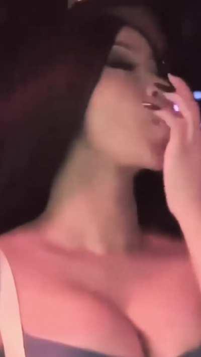 cardi doing what she do....