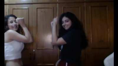 Esses são os famosos Les Twins? *0*