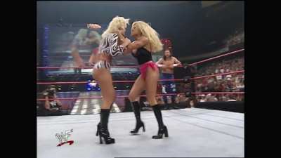 Terri in her pink bottoms (Raw August 28, 2000)