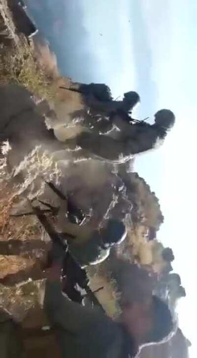 neden böyle bi video var?