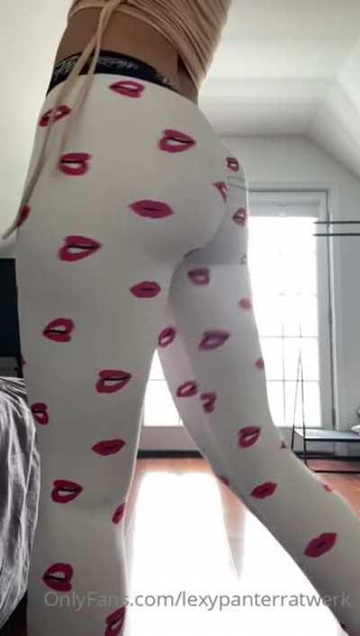 TikTokhoess - Video #4948