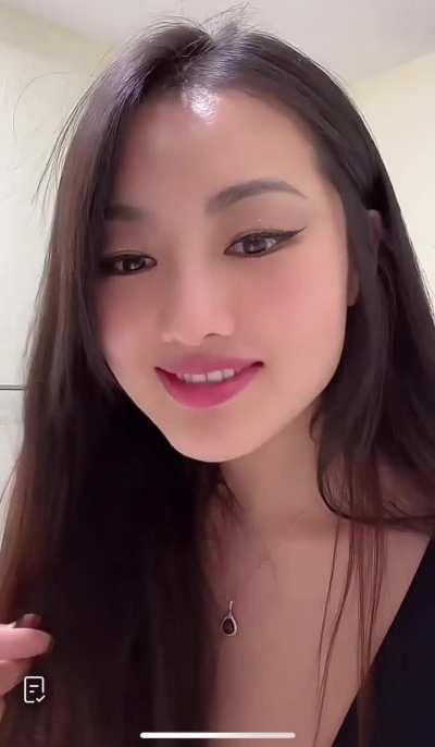 Big pokies silver dollar nipples Chinese tight shirt