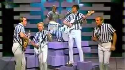 The Beach Boys - Barbara Ann (1965)