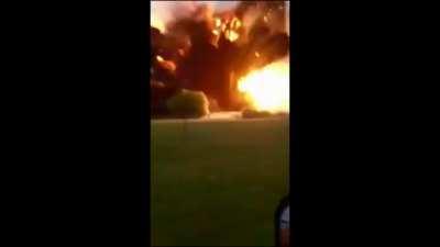 humm here seems a nice spot to park and record a fire!