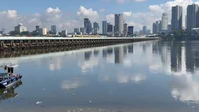 KTM Shuttle Tebrau train crossing into Singapore from Malaysia after 2 years of suspension