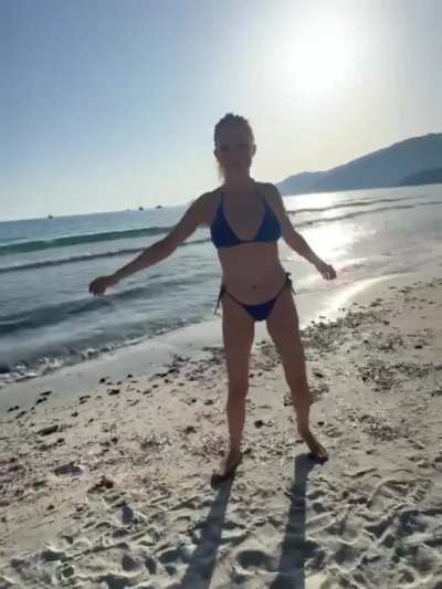 IG  7-2-25 Heather in Sardinia Hot and happy.