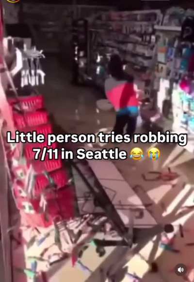 Dwarf Robbing 7-11 “Fill that bag up right now!”