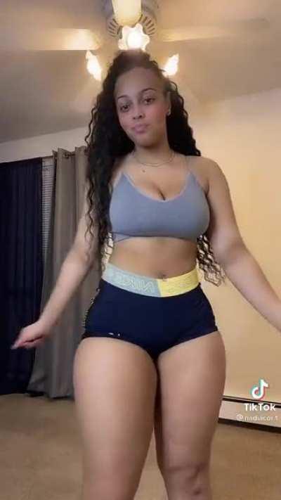 GOOD LORD SHE IS SOOO THICK