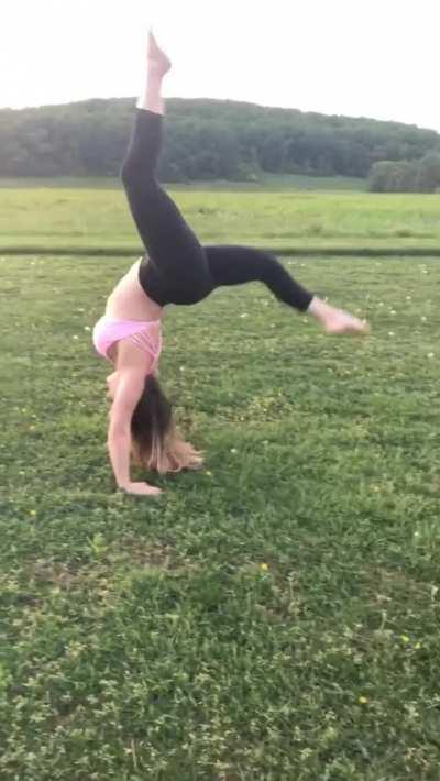 It’s a beautiful day to have a beautiful day, maybe next time I’ll do this naked? [F]