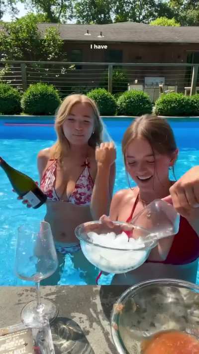 Tomato girl summer spritz!