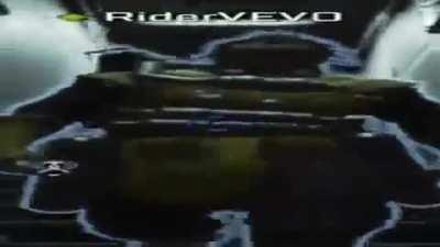 Wide Caustic walking in bunker (audio on)