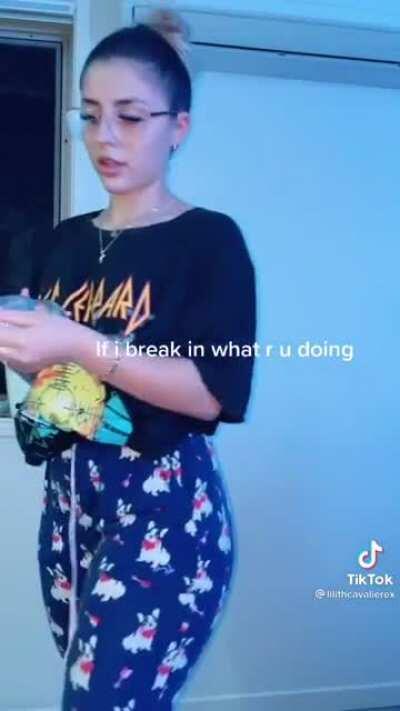 Dm me for her 2021 mega🔥🔥🔥🔥cheappp