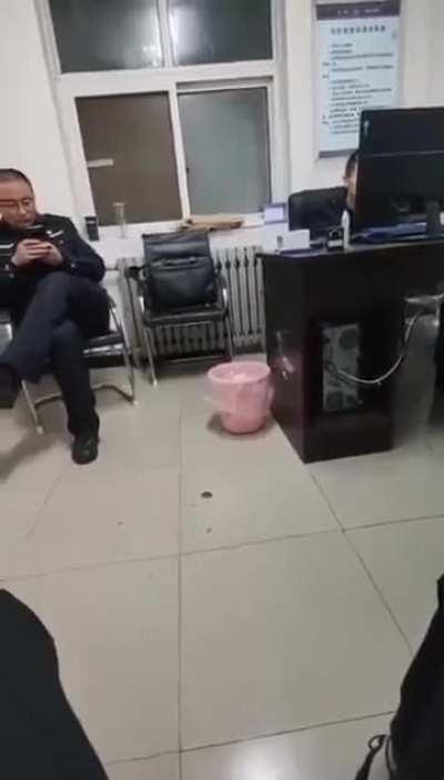 喝茶的经历｜你群里说的“独裁者”指谁啊？