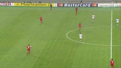 With CL back tomorrow, here’s the most incredible 6 minutes in football history.