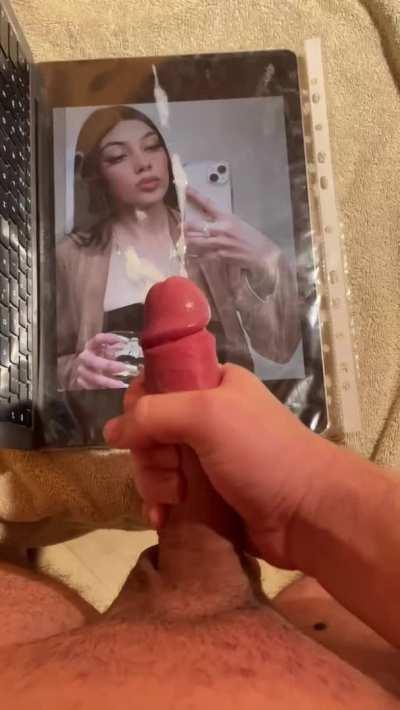 Mate wanted me to post his girl here so I did that