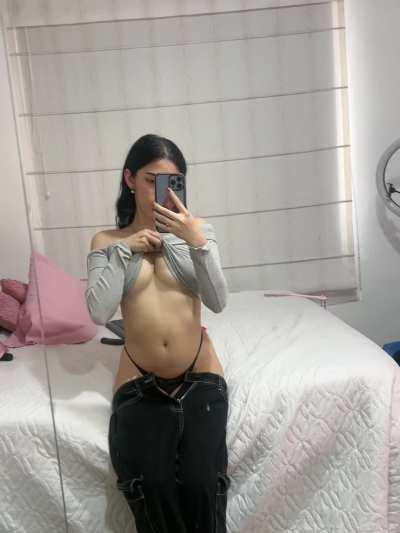 I love My outfit today 