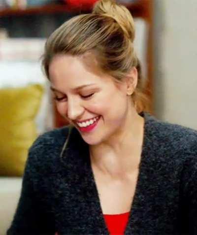 I need my balls slapping against Melissa Benoists chin
