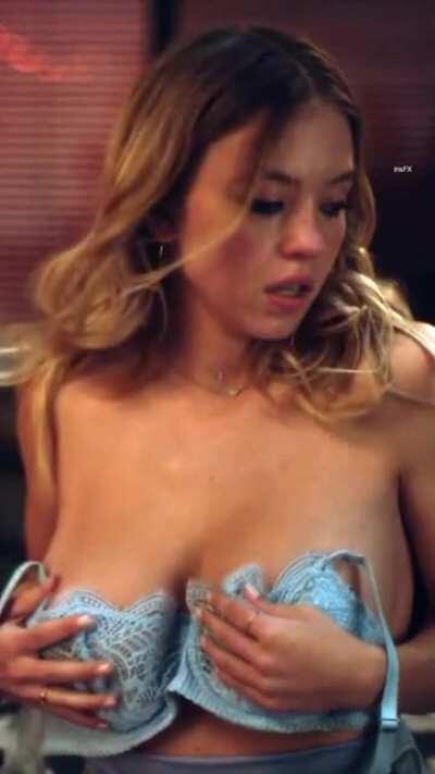 Sydney Sweeney in Euphoria