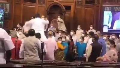 Shameful ! Footage of AAP MP Sanjay Singh misbehaving with Rajyasabha speaker and officials during a Rajyasabha session ...