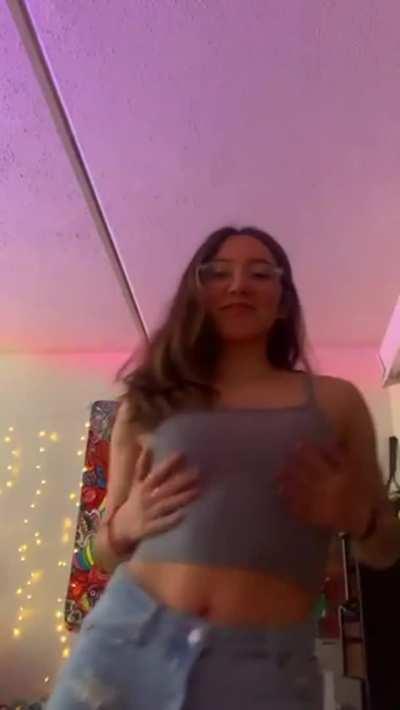 Please be nice this is an experiment 🤭