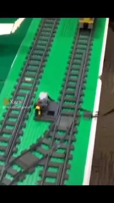 oq aprendeu vendo velozes e furiosos? 😎eu: