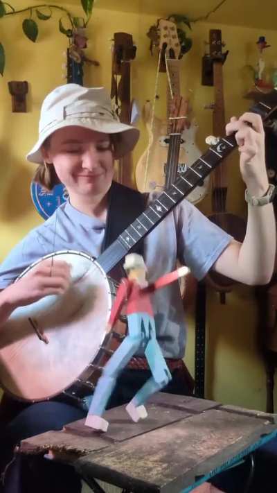 For all new folks here meet tinny Gilligan 🤯