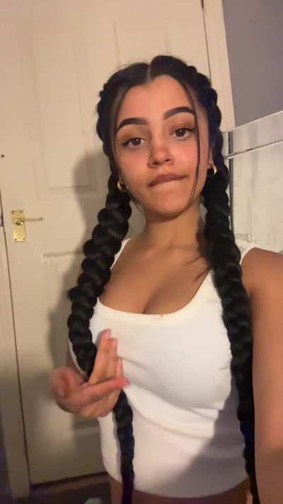 Insane face and tits