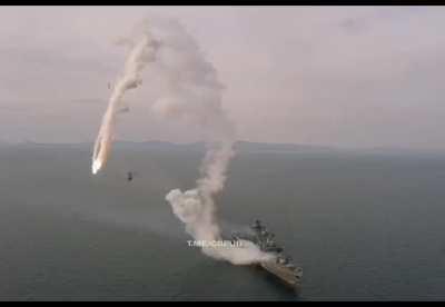 In the Sea of Japan, the Kalibrom-NK was unsuccessfully fired from the frigate Marshal Shaposhnikov. As they say, thank you for not hitting yourself.