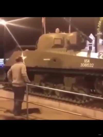 This is literally the funniest video ever