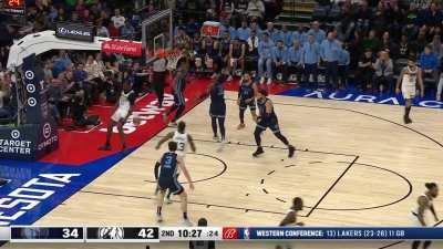 [Highlight] Naz Reid destroys the rim through 2 Memphis defenders