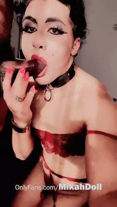 *RARE LOOK* Giving a BBC blowjob with my natural short hair (no wig)