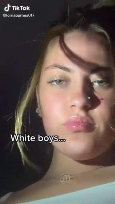 Beautiful & Loves Black Guys👸🏼