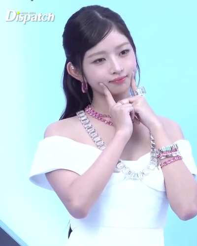 241017 Dispatch Korea Instagram Update with Rei