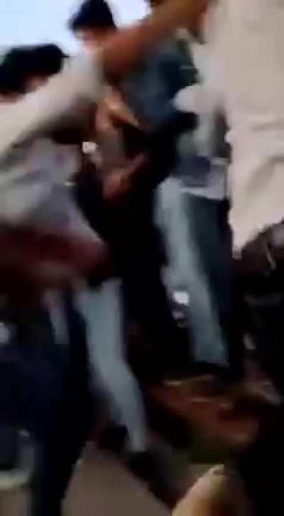 A single guy knocks out three dude