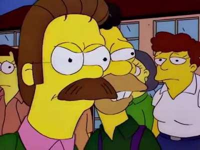 This absolutely seamless Lenny edit from Dark Simpsons.