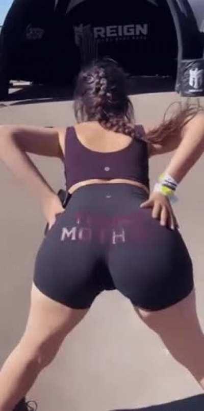 Camila in these booty shorts >>