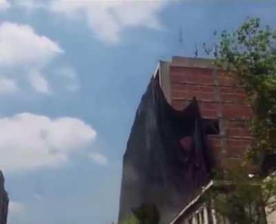 Te calmas o te calmo: the mexican mom way