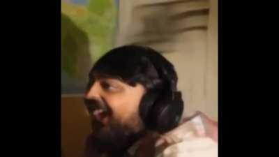 just a random video i found on discord