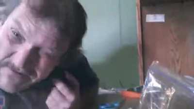 Guys vapes and snorts Carolina Reaper