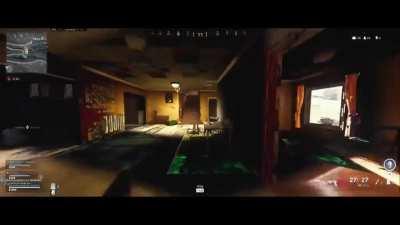 (This is what its like to take LSD in Verdansk) My PC refused to finish downloading the shader pack ever since the new update; I had no choice but to play like this. Would not recommend. It is extremely difficult.