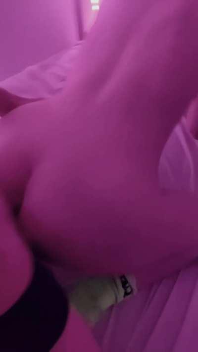 Sometimes wish I was getting spitroasted