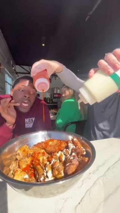 Smh canât take niggas no where ð¤¦ð½